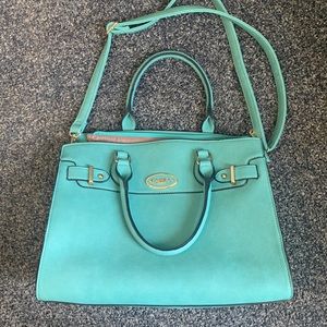 Large purse in great condition